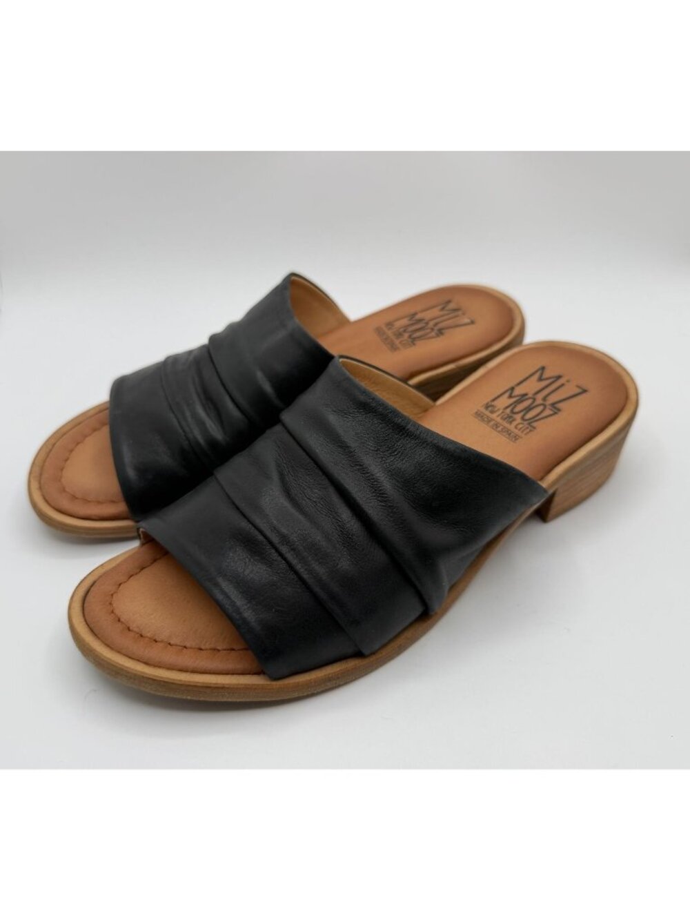 Miz Mooz Delilah Leather Slides Sandals Black Women Size 39/8.5 Open Toe Shoes